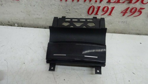 AUDI A3 8P 2004-2008 FRONT ASHTRAY IN GLOSS BLACK