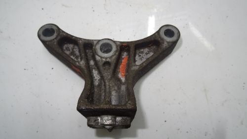 VW UP (2013) GEARBOX MOUNT