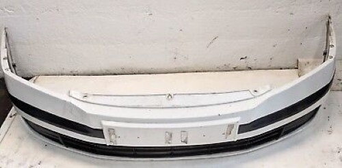 2004-2013 SKODA OCTAVIA MK2 FRONT BUMPER IN WHITE WITH DRILLS AND TRIM